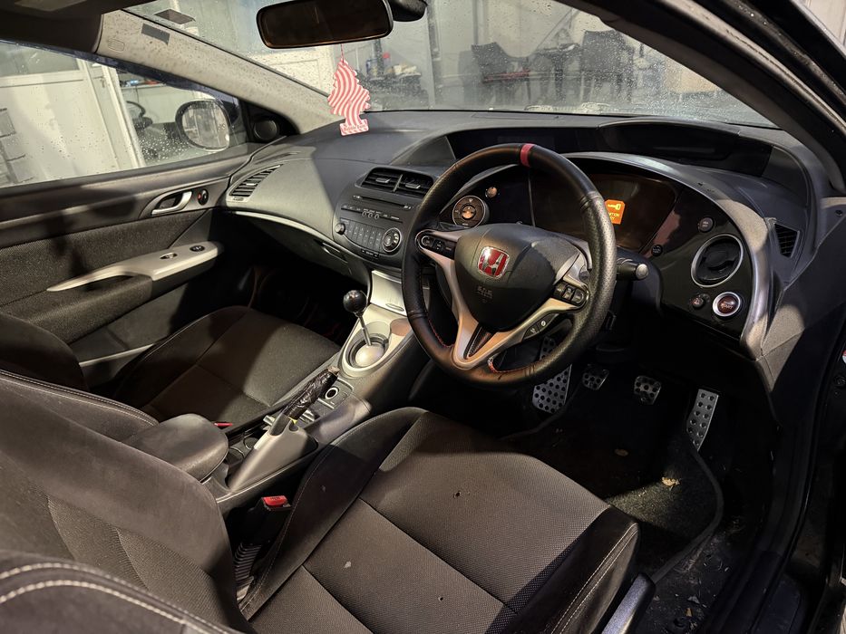 Dezmembrez/Dezmembrari Honda Civic type S 2.2 manual