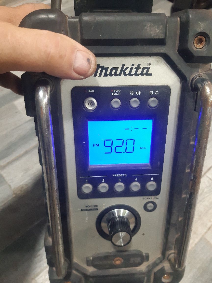 Radio de santier Makita DMR 107