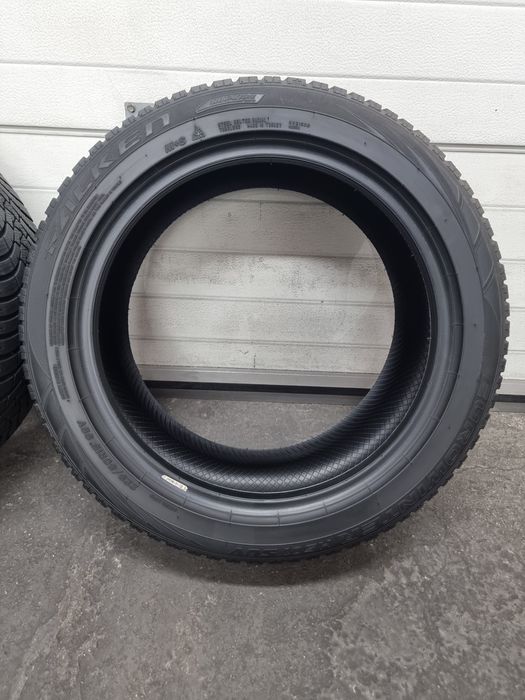 Anvelope Falken 225/50/18