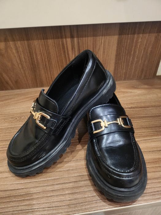 Обувки zara 31номер