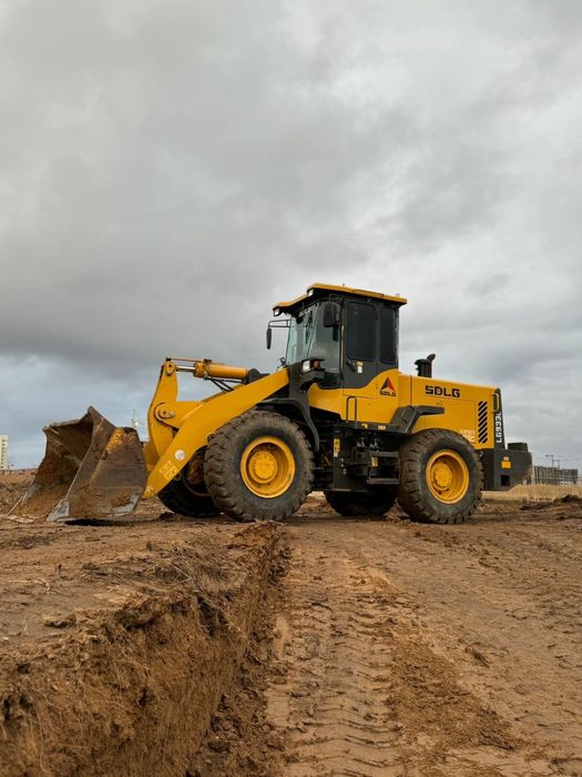 Услуги экскаватор huyndai 140 SDLG погрузчик каток 3т 5т 16т