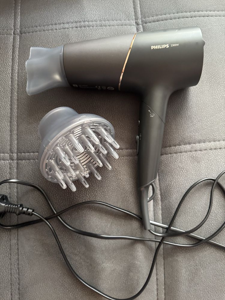 Сешоар PHILIPS ….