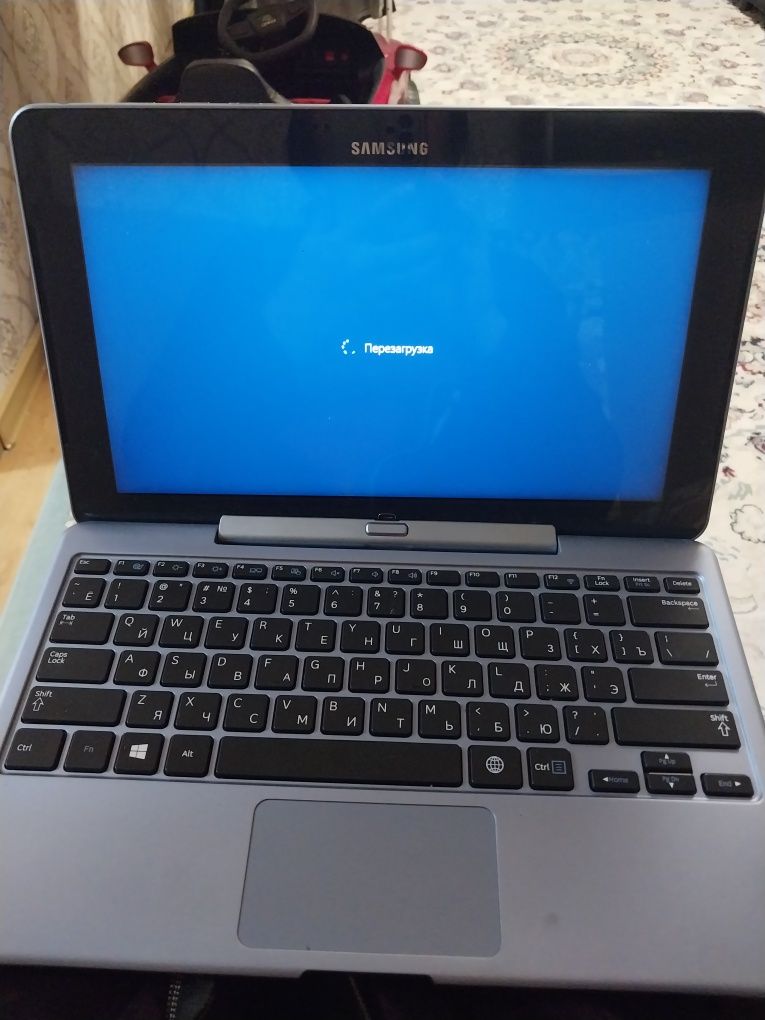 Ноутбук Samsung AtivTab5 500T1C/501T1C б/у