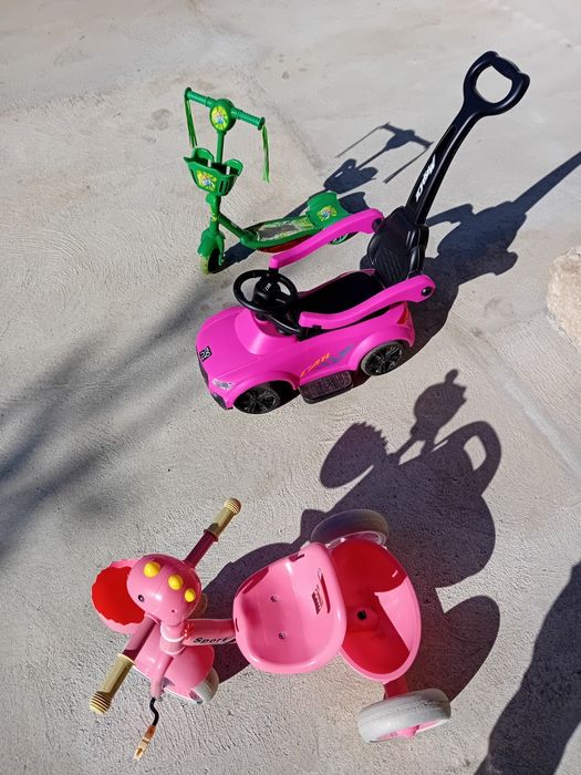 Кола,триколка и тротинетка