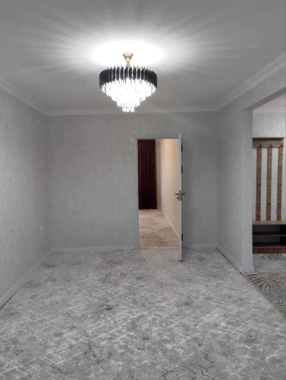 №3513.Продается 2х-передела в 3х-комнатную квартиру.