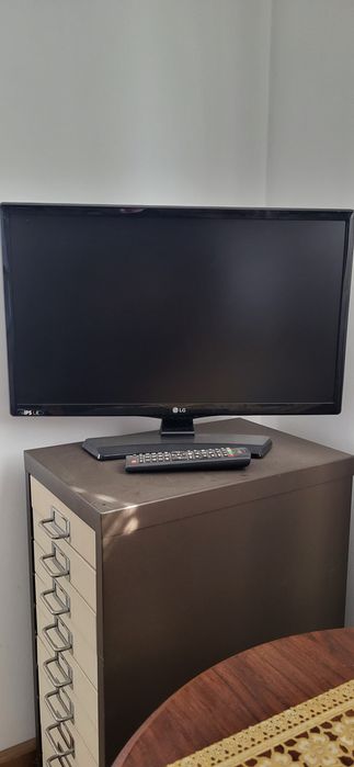 Televizor LED 50 cm