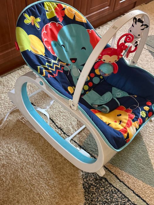 Кресло качалка для малышей