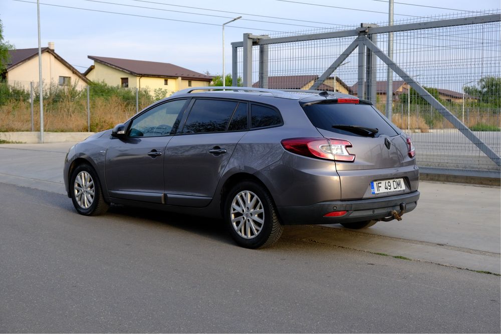 Renault Megane 3 - BOSE Edition - Trapa + panorama