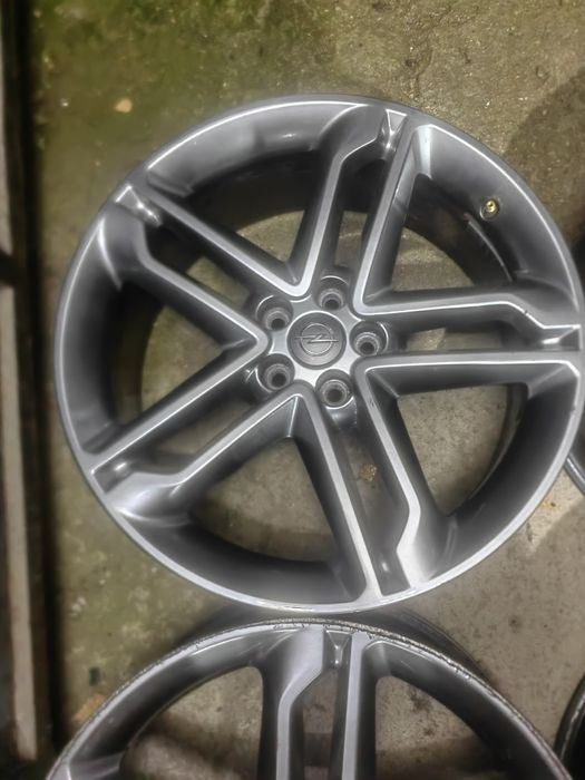Оригинални джанти за Опел Астра (Opel Astra) 19" 5х105