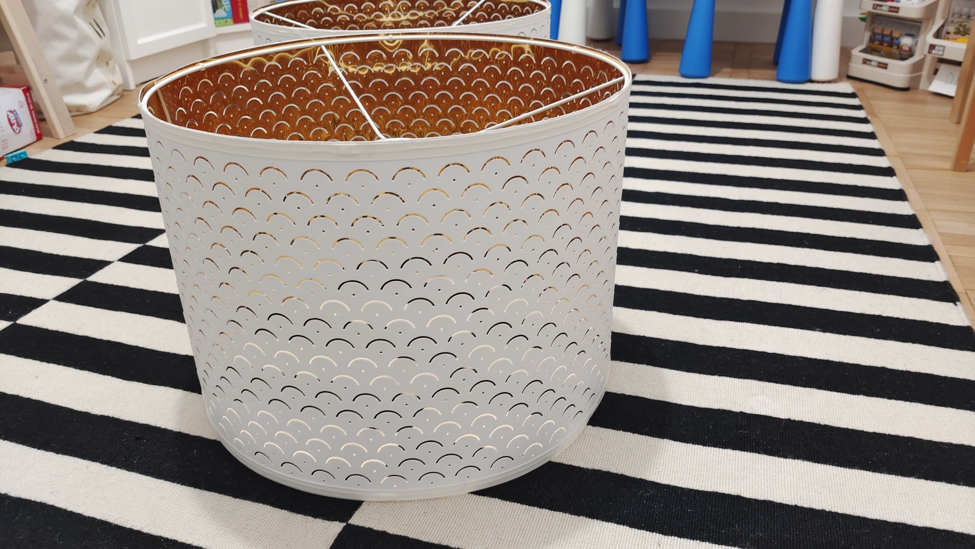 Ocazie 2x NYMÖ Abajururi, alb/alamă, 44cm