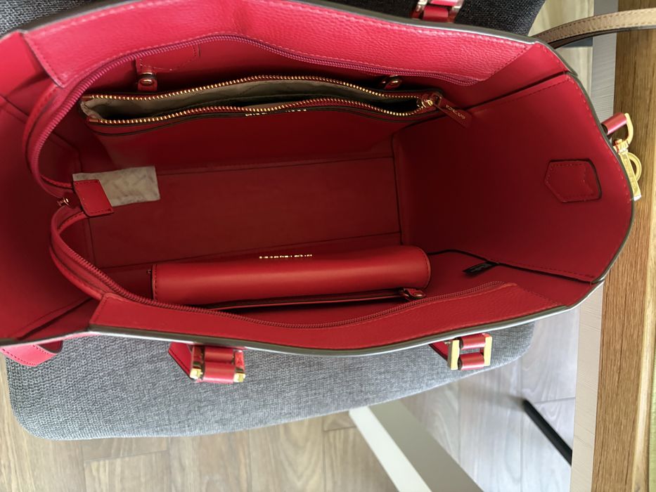 Дамска чанта Michael Kors
