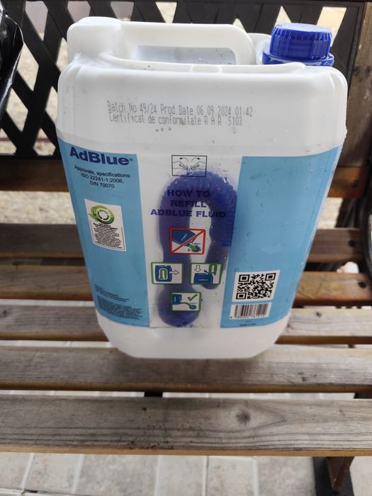 Vand bidoane de 10 l