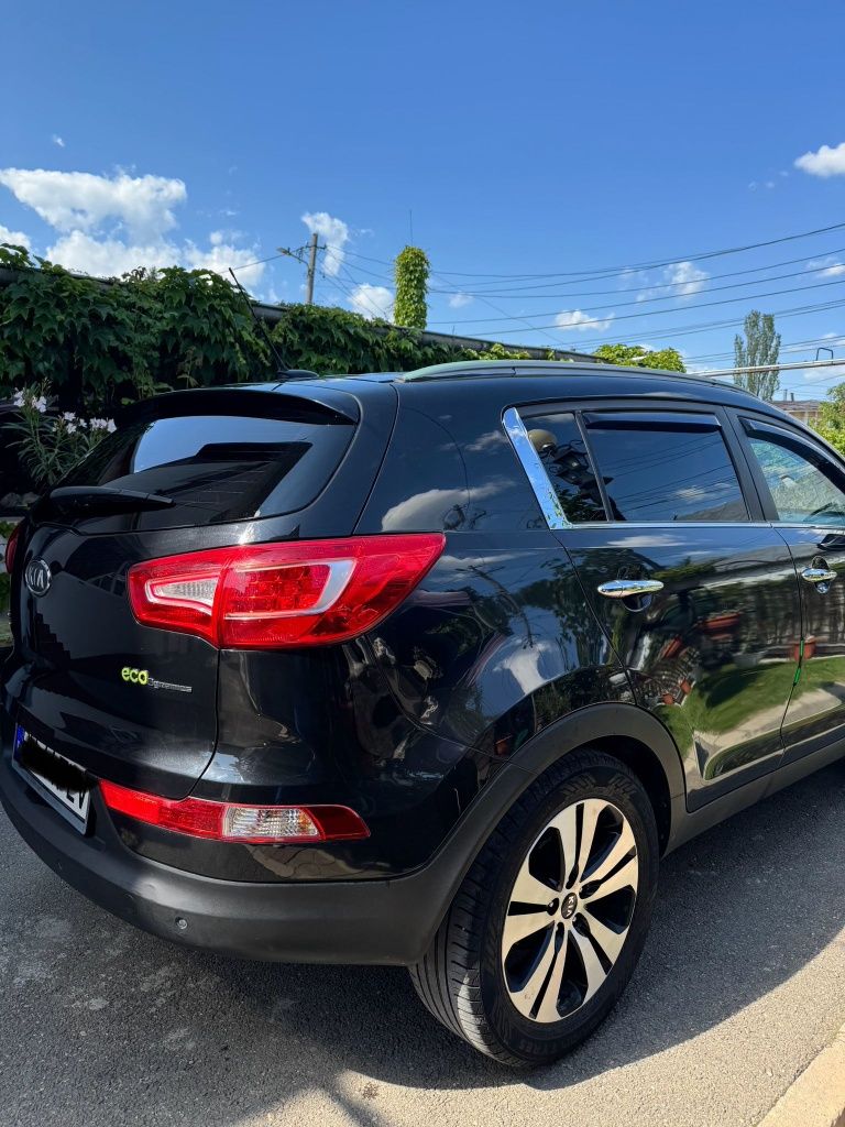 Vând Kia Sportage 1.7CRDI 4x2