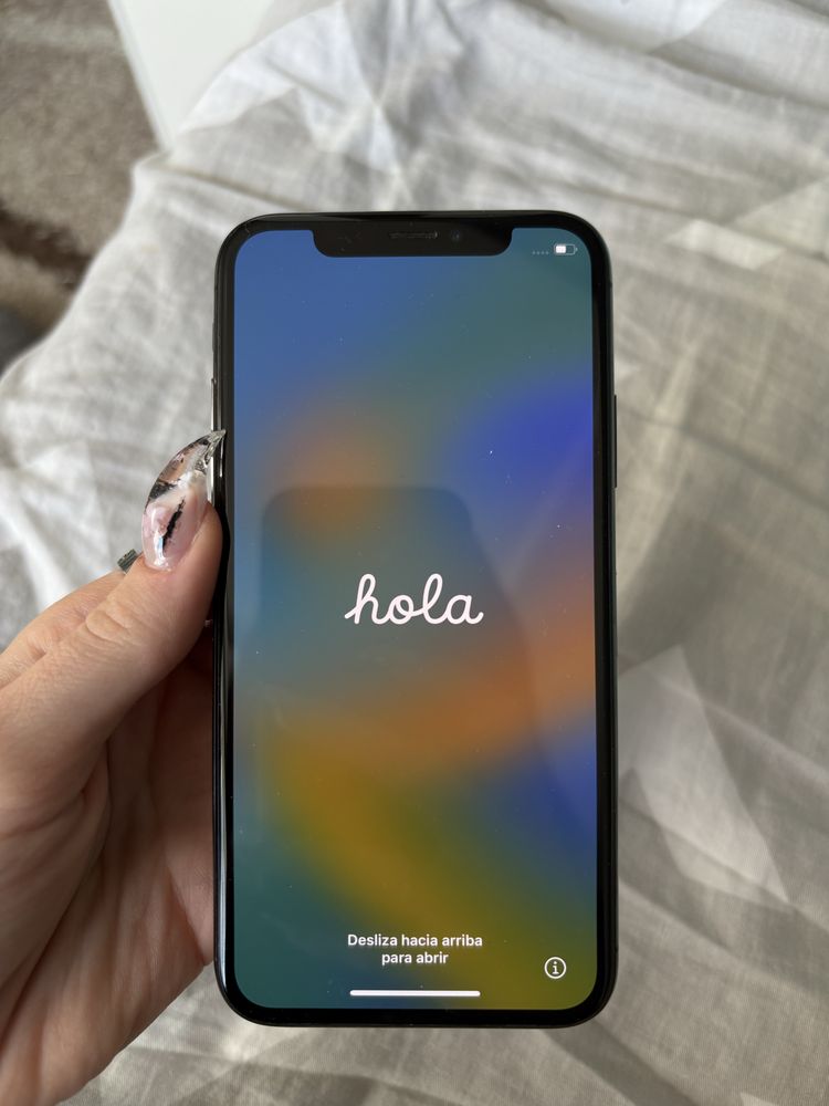 Продам б/у iPhone x 256gb
