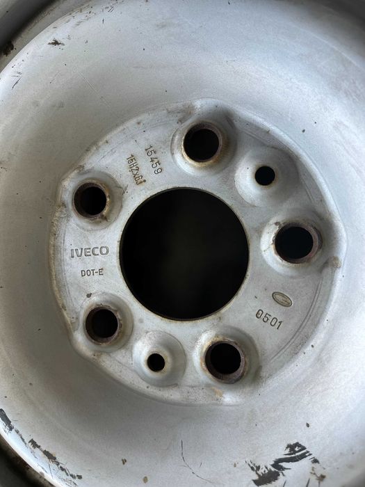 Резервна гума за IVECO Daily 15H2x6J 5x118