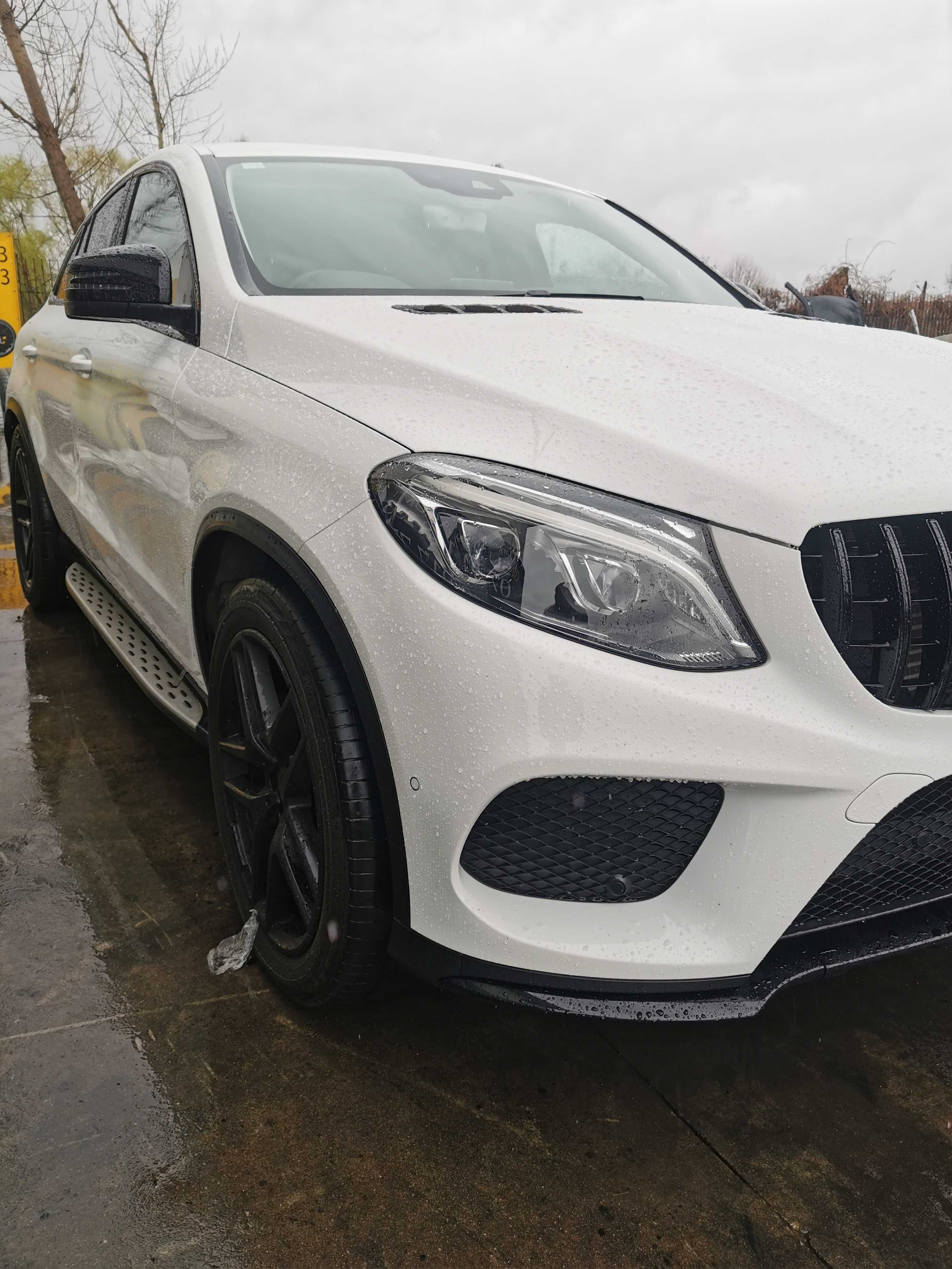 Dezmembrez mercedes GLE COUPE AMG/bara fata gle coupe/aripa/usa gle/