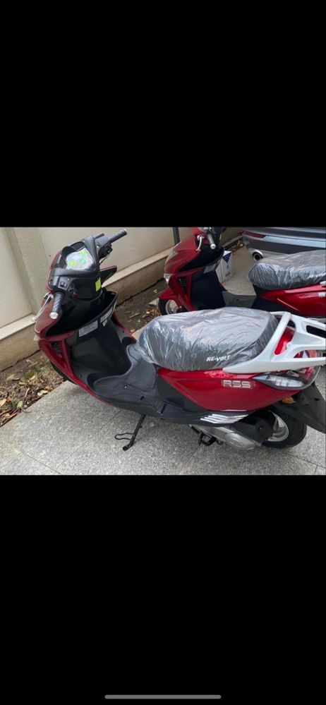 Inchirieri scutere rent scooter delivery GLOVO BOLT WOLT