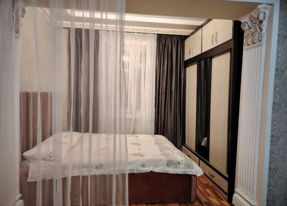 Квартира на Ц4-кафе Плов 1*2/2/4 общ пл 42м балкон 2*6