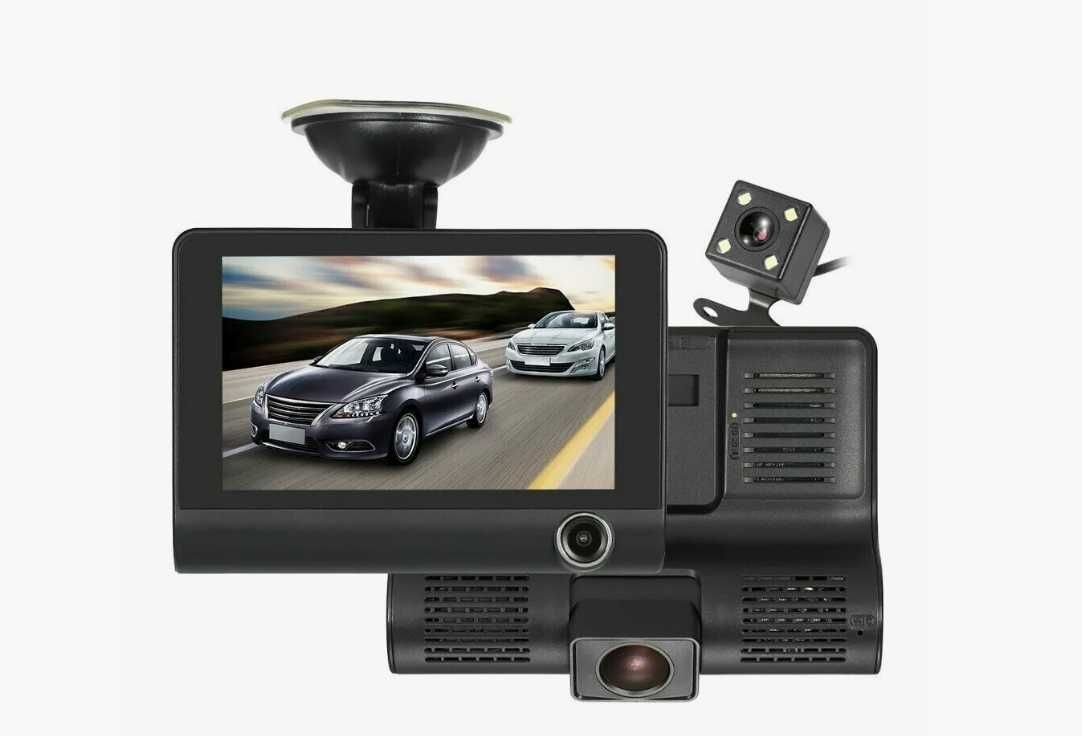 Видеорегистратор автомобильный с 3 камерами HD качество+ Flash32Gb