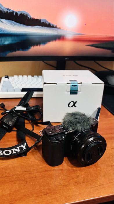 Sony ZV-E10 c kit 16-50 lens