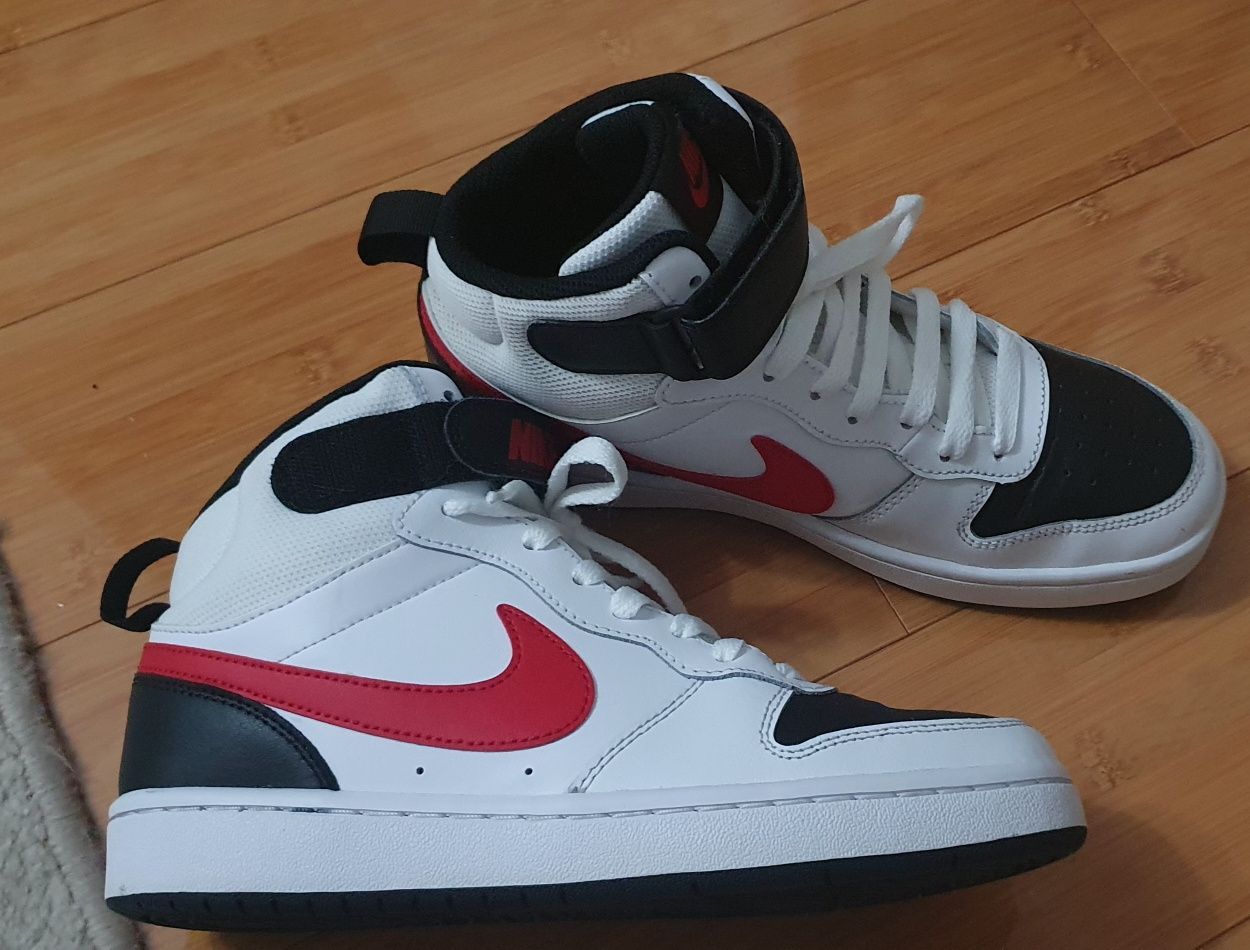 Nike , mărimea 38.5