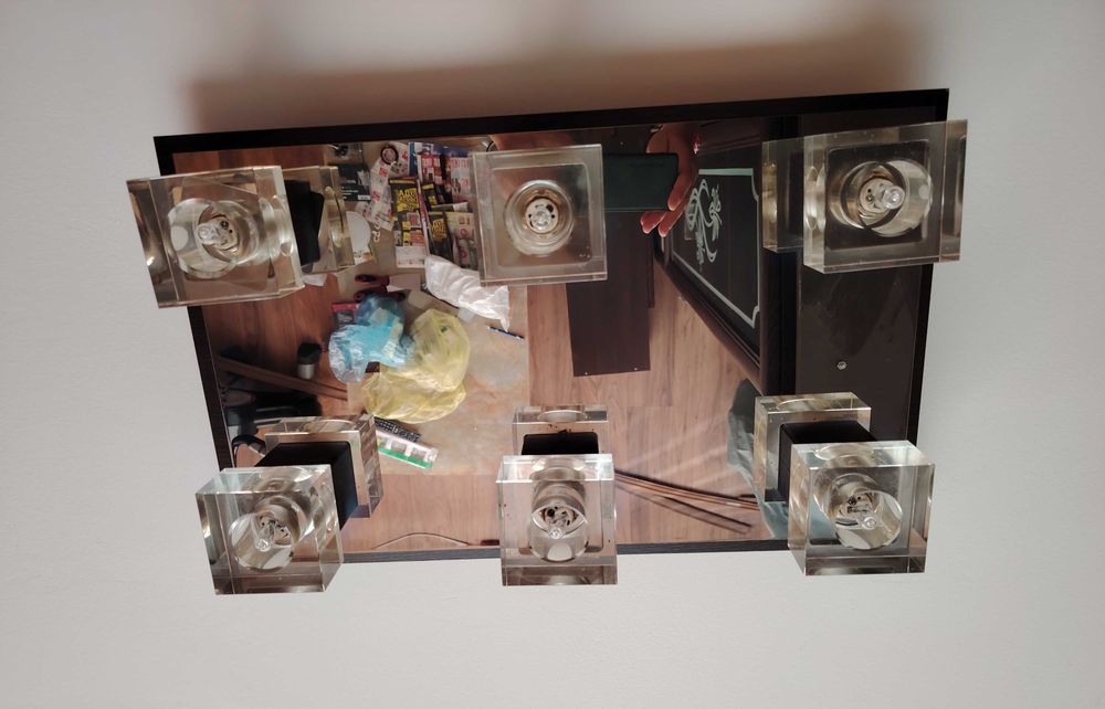 Комплект полилей за хол, трепезария и бокс