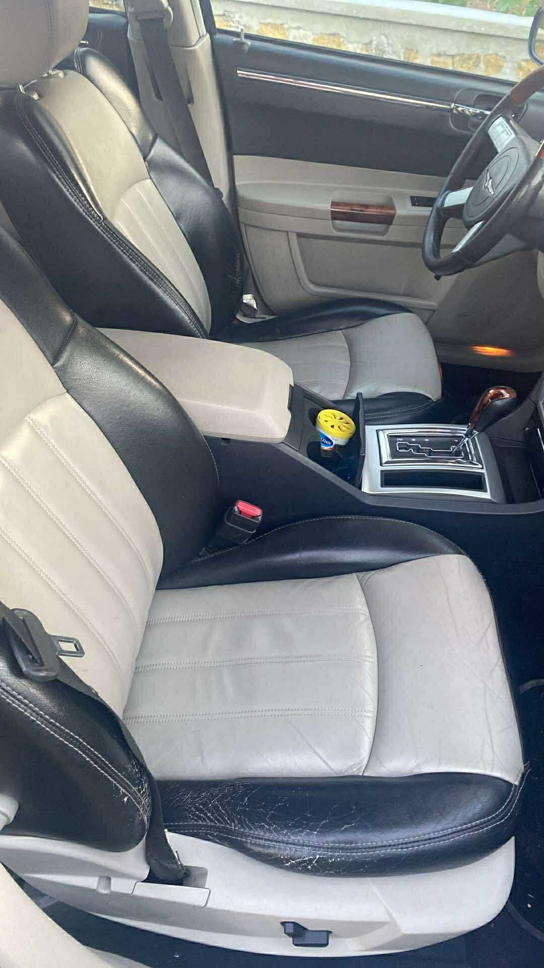 Vand/schimb Chrysler 300c