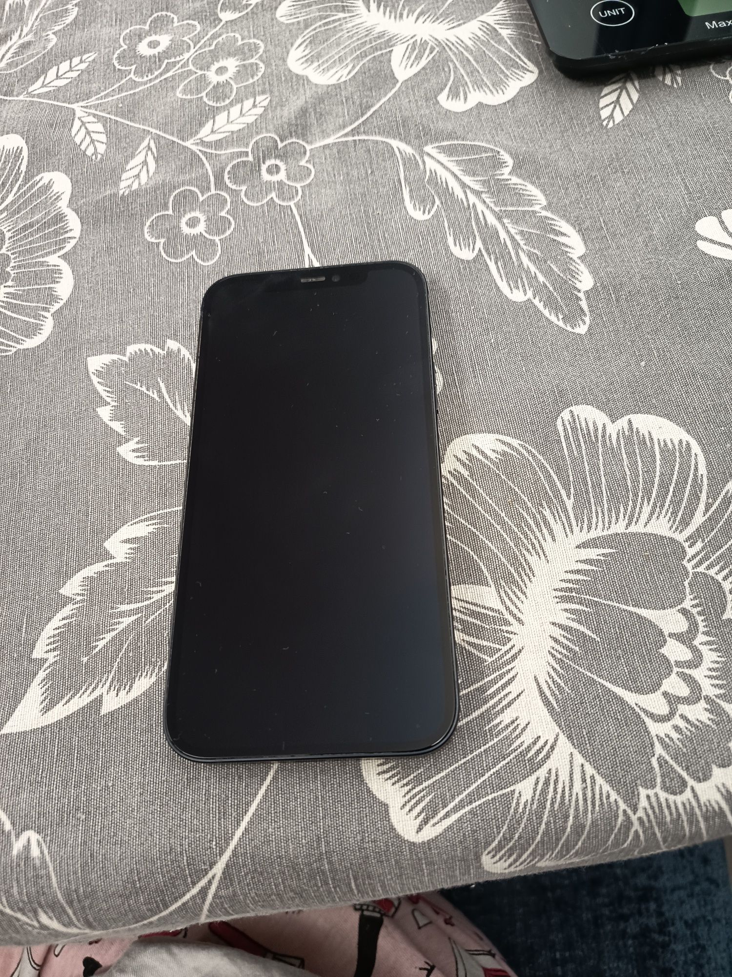 Iphone 11 64 gb.