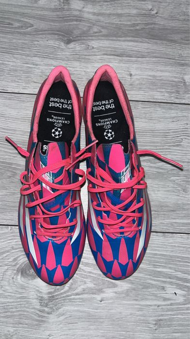 Ghete de fotbal Adidas f50 2014