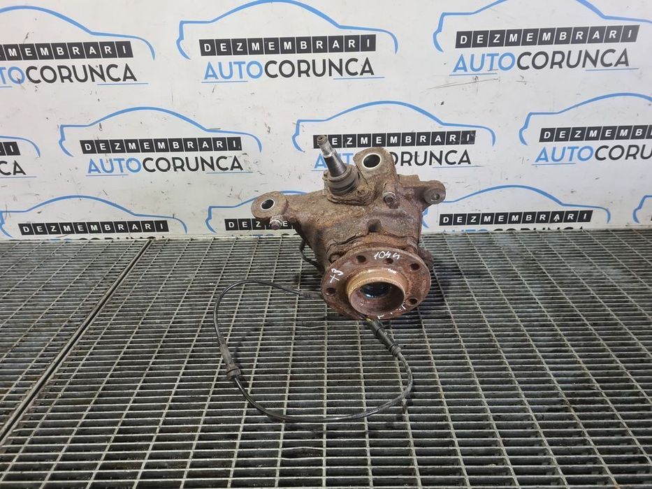 Fuzeta dreapta fata BMW X3 F25 2.0 D 2010 - 2014 Manuala 6 Trepte N47D20C (1044) Diesel ...