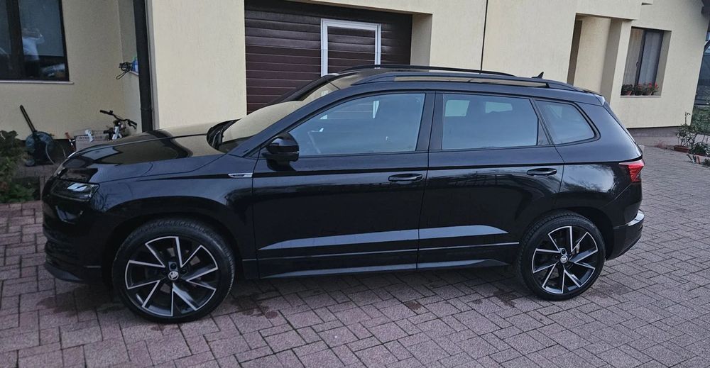 Skoda Karoq Skoda Karoq Sportline automata Diesel 4x4 2021 2 set. roti vara/iarna