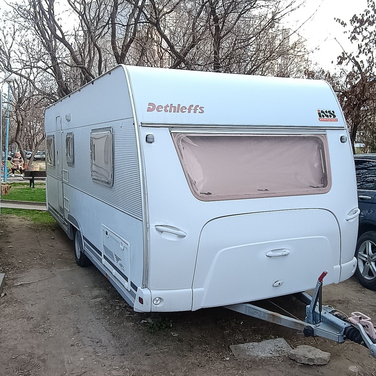 Продавам караванамарка детлеф