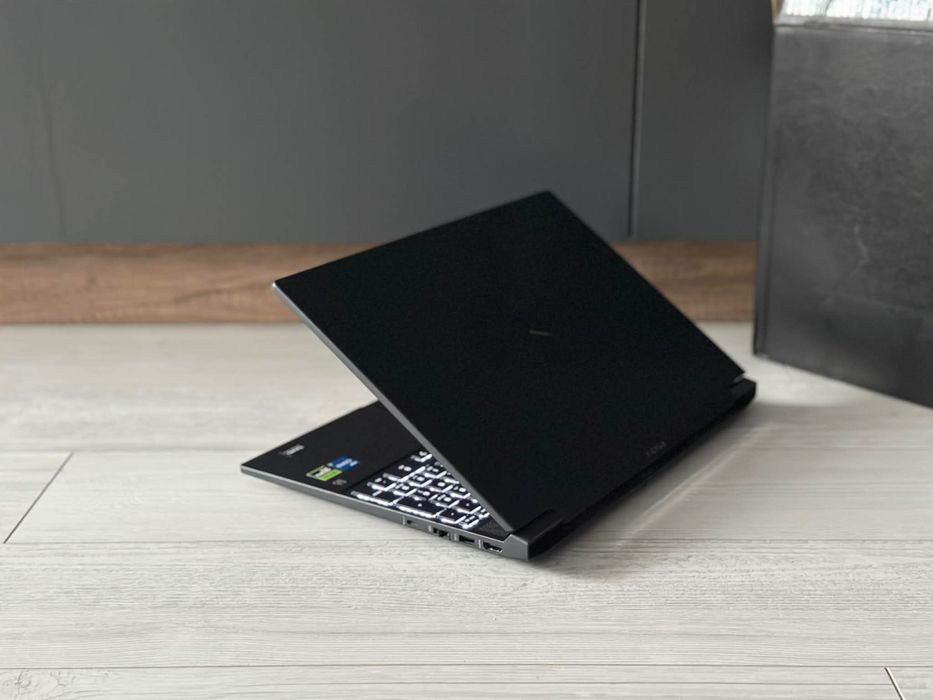 16.1 IPS  / i7 11800H /RTX 3050 /16GB ram /512ssd/ HP Victus