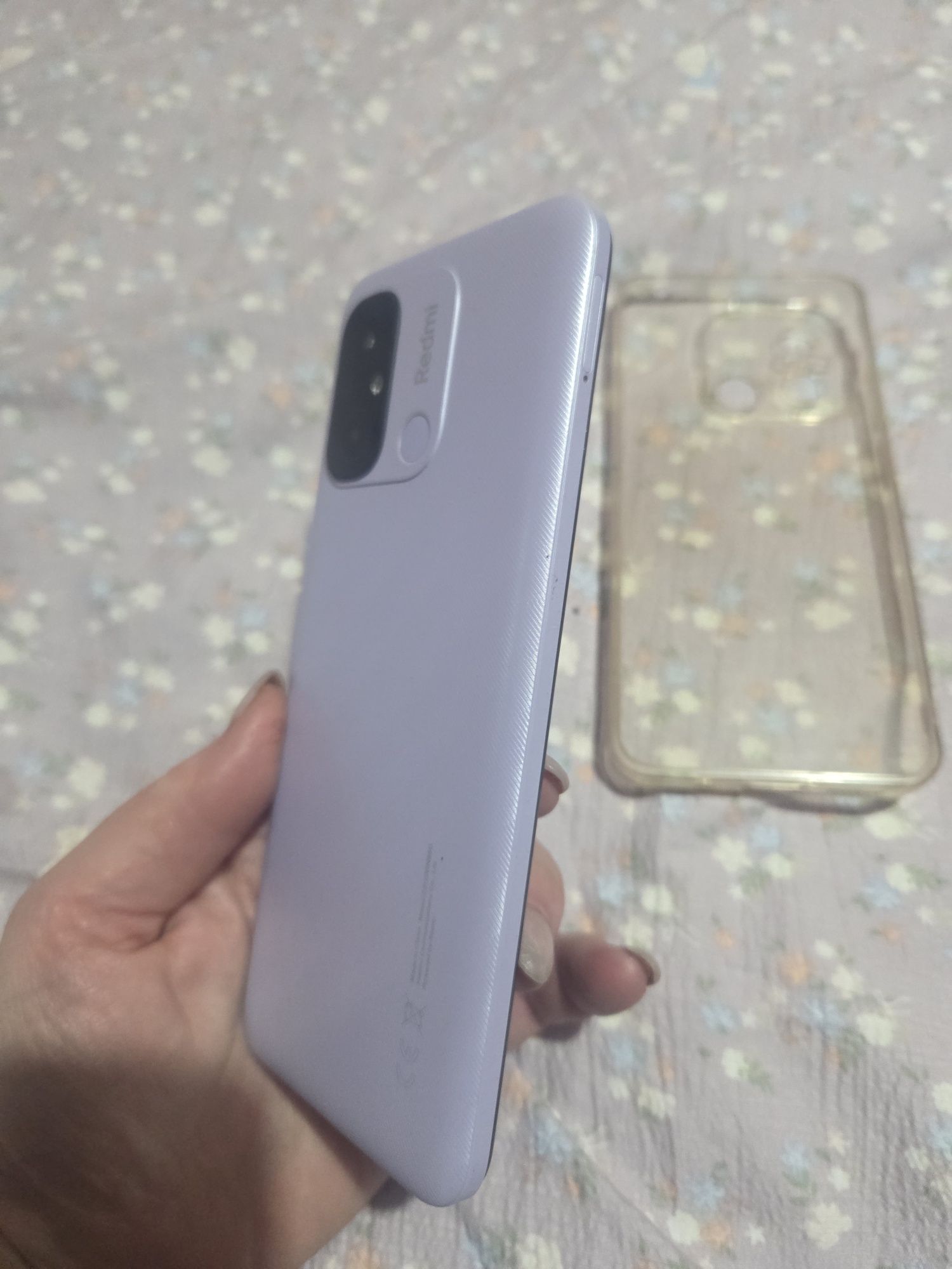 Продам смартфон Redmi 12C в хорошем состоянии