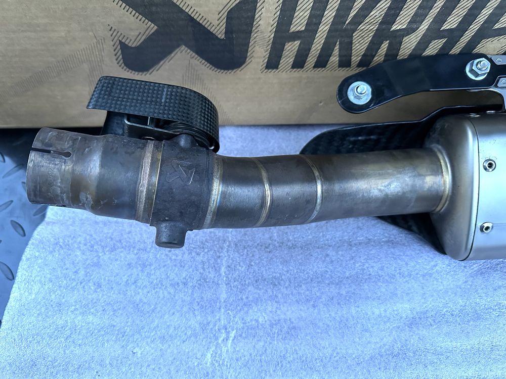 Ауспух Akrapovic Yzf-R6