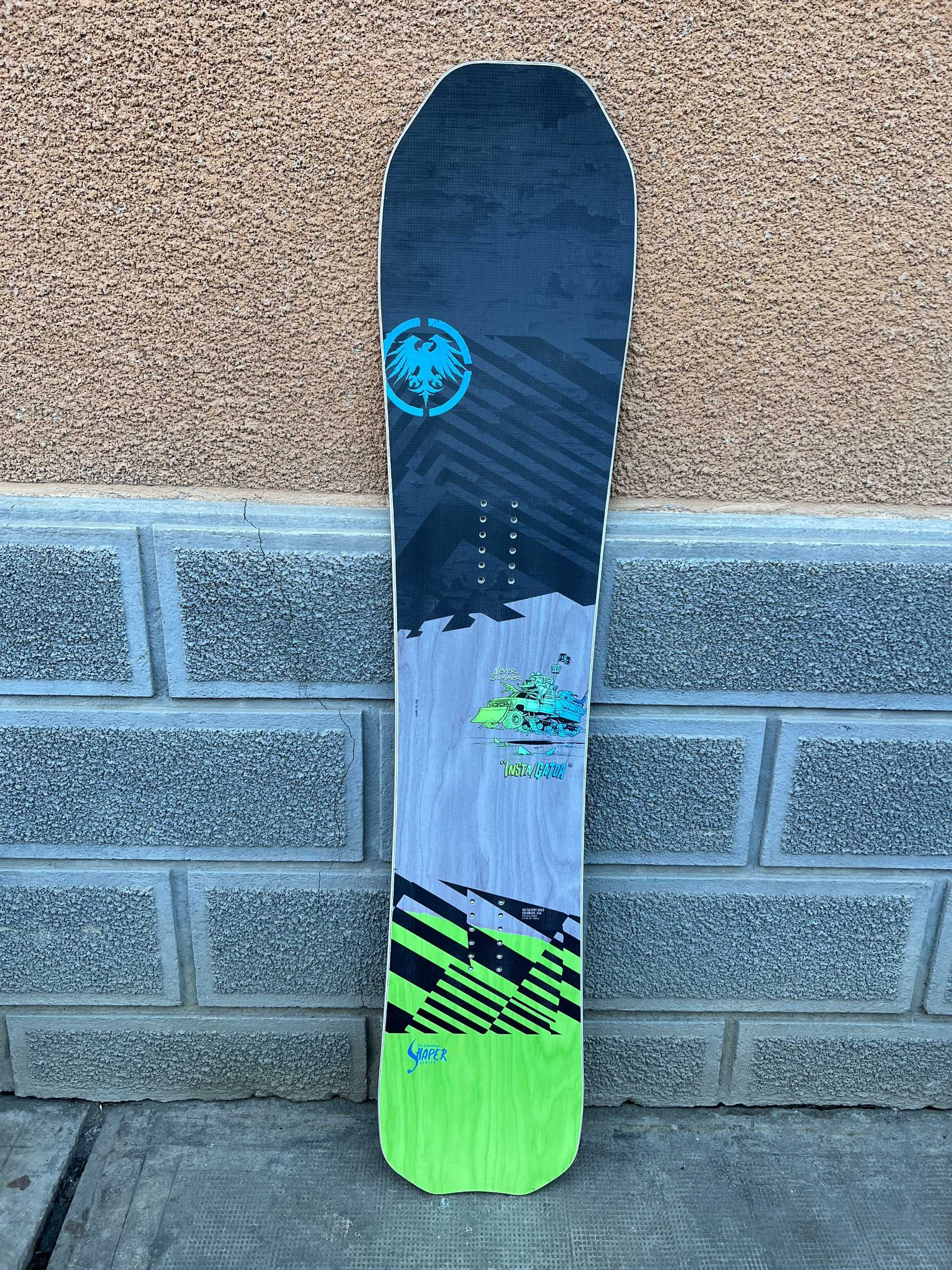 placa noua snowboard never summer insta/gator L151