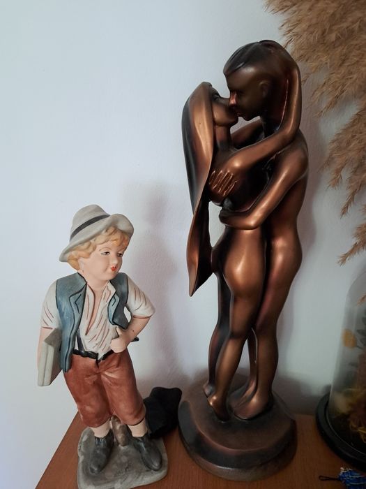 Statuete model deosebit