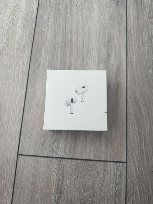 Casti aipods generatia 2