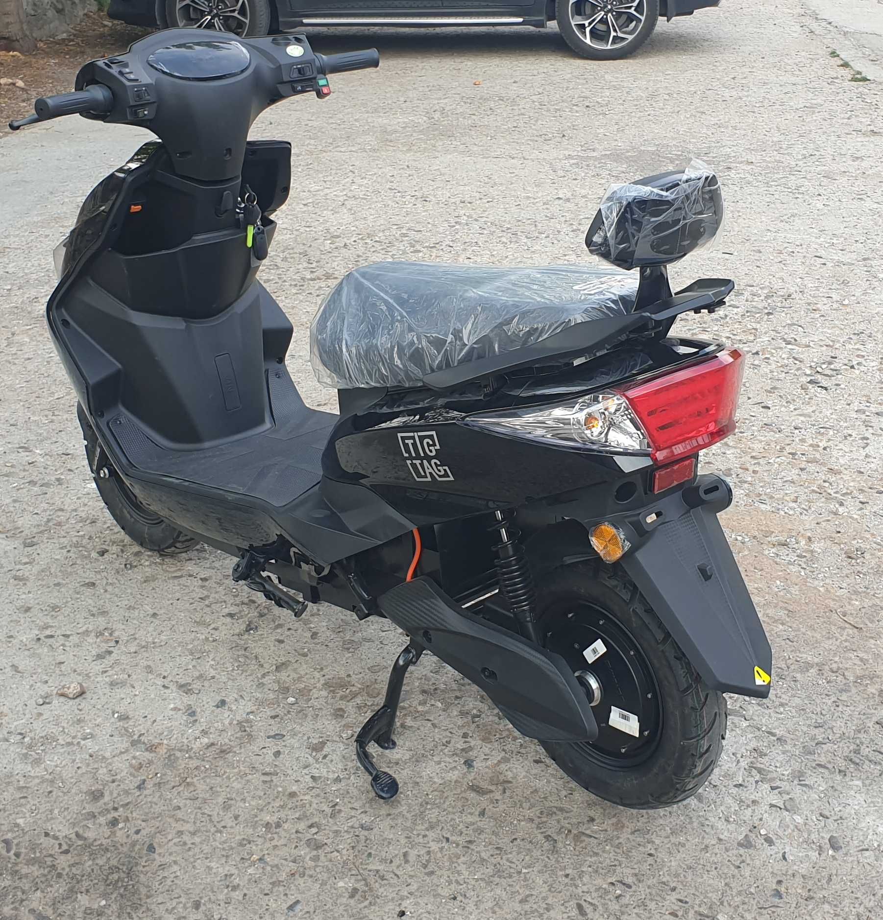 Електрически скутер ТИГТАГ ZB-S-2000W черен документи за регистрация
