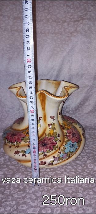 Vaze din ceramica și portelan