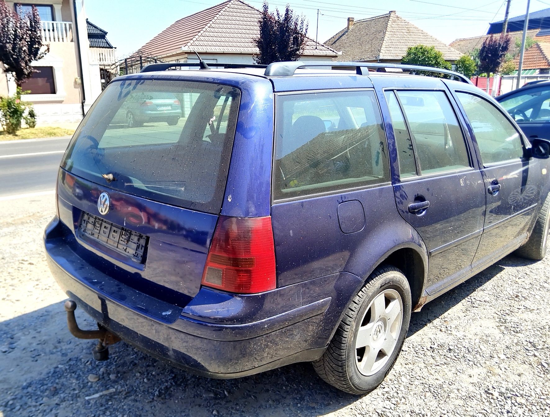 Haion complet Vw Golf 4 combi/break ( FARA RUGINA )