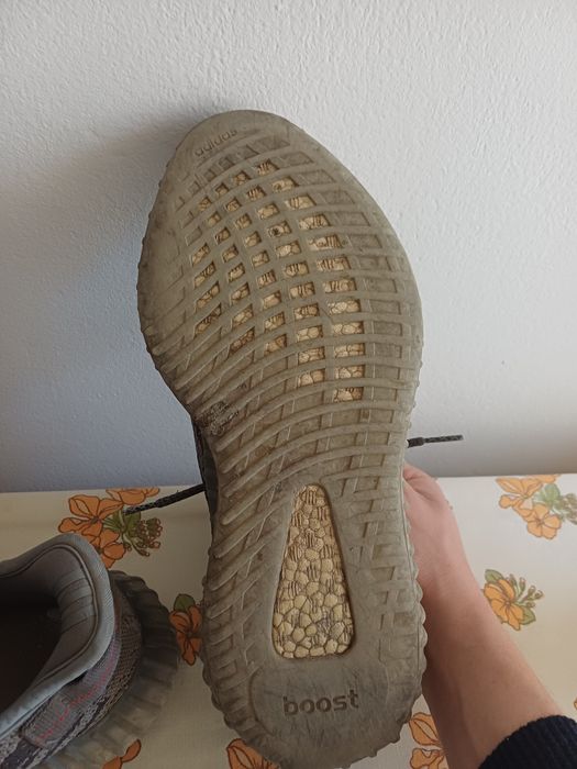 Vând yeezy 350 beluga Grey 2. 0