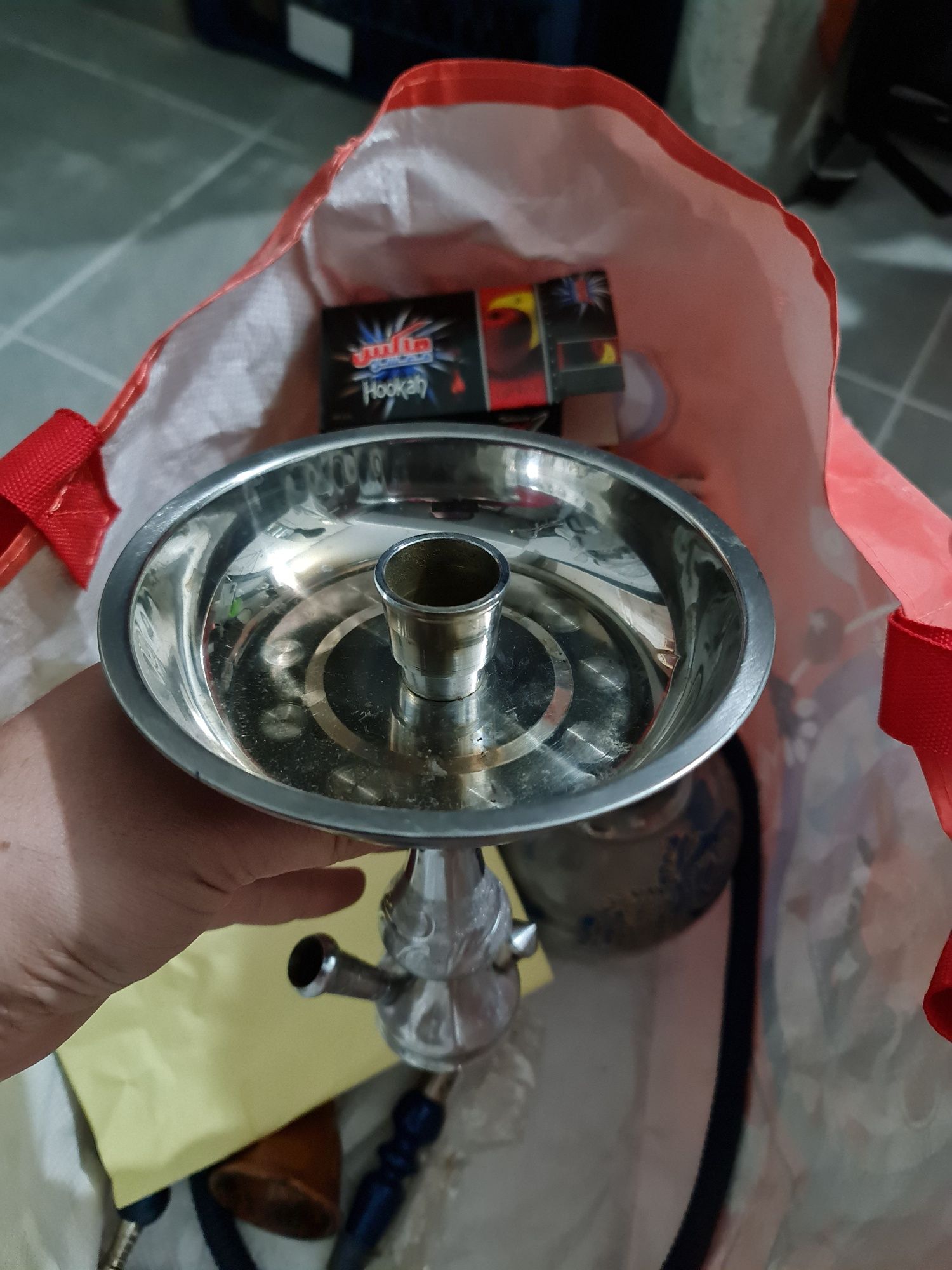 Narghilea completa, functionala, folosita de putine ori