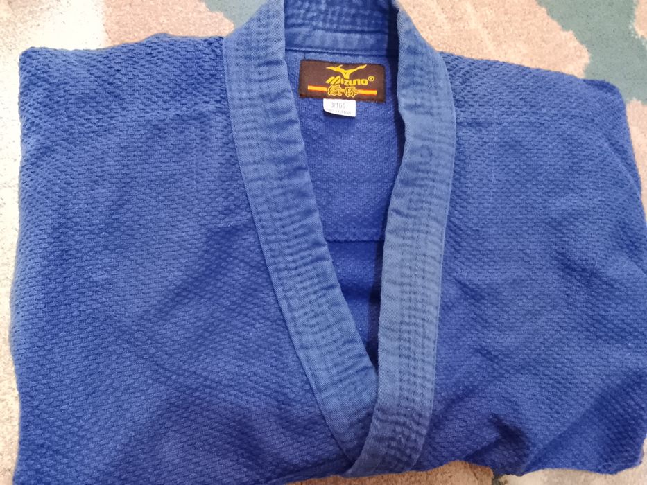Кимоно детское  синее хорошее состояние и качество б/у кимоно от Mizun