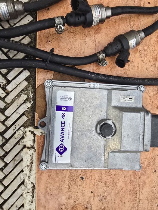 Продавам Газов Инжекцион