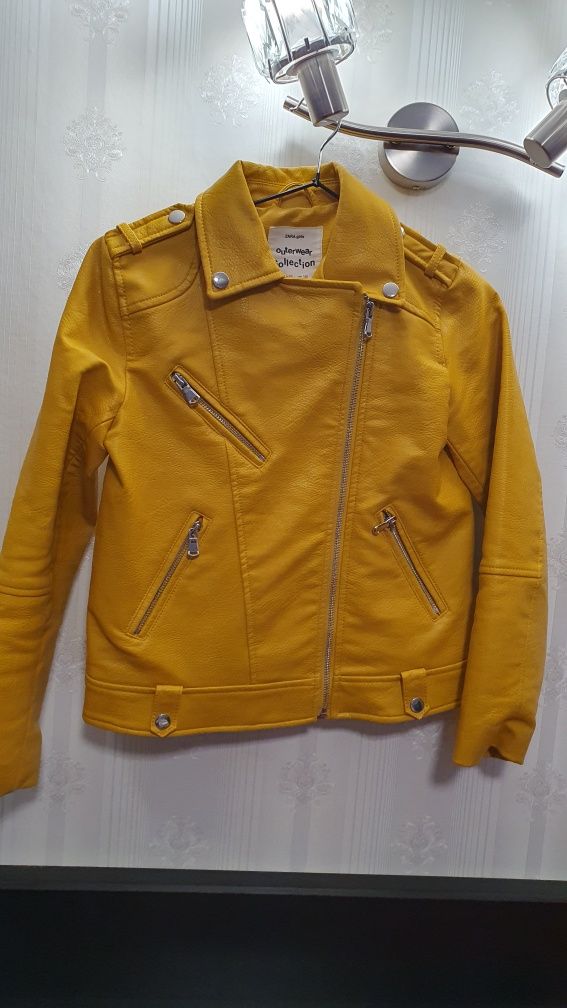 Jachetă Zara  imitație de piele-10 ani-140cm