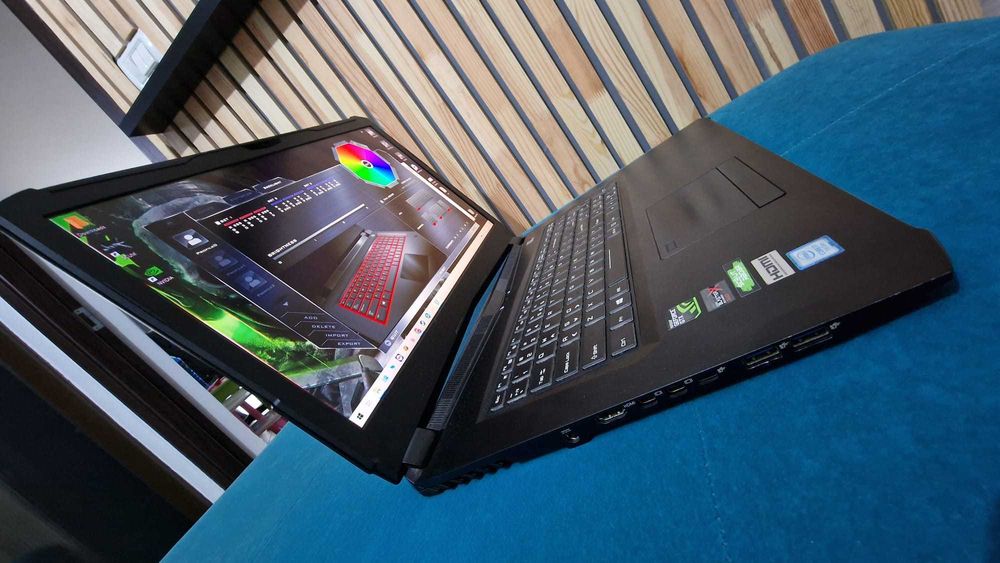 Laptop Gaming 17,3 Inch - PC Specialist