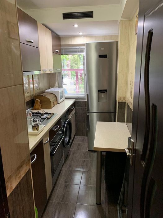 Închiriez Apartament 2 camere complet utilat sector 4 berceni