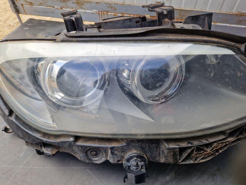 Far dreapta bixenon complet BMW 320i cupe