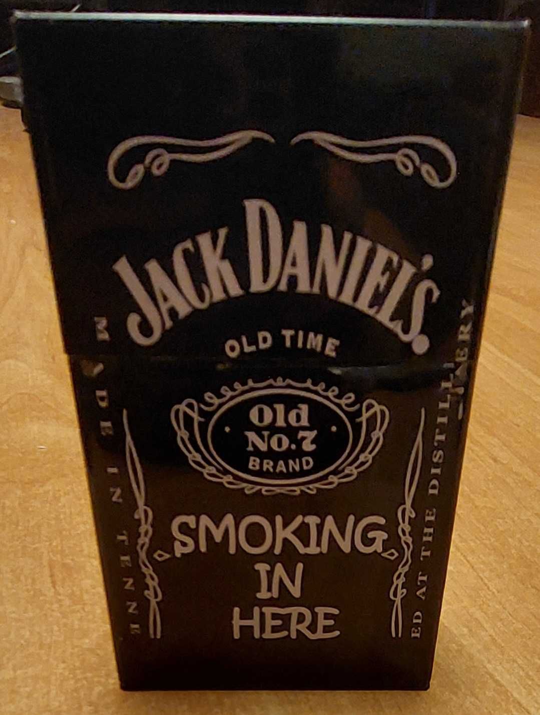 Jack Daniel's  husa metalica pentru pachetul de tigari